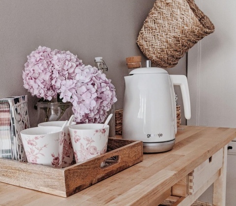 Czajnik elektryczny Gorenje K15RL 2200W 1,7l RETRO