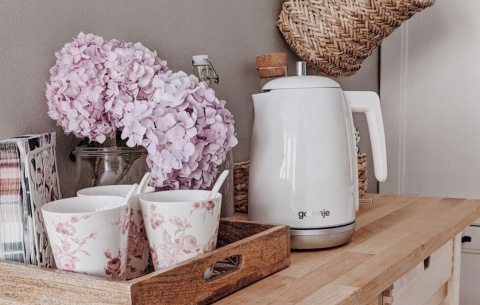 Czajnik elektryczny Gorenje K15RL 2200W 1,7l RETRO