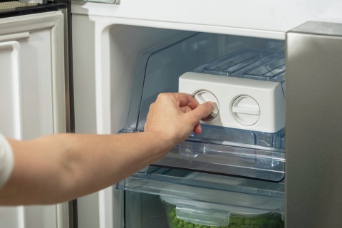 Lodówka GORENJE NRM8182MX Side by Side No frost 182cm x 80cm Srebrna