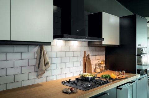 Okap przyścienny Gorenje WHT9SYB 90cm czarny AdaptLight