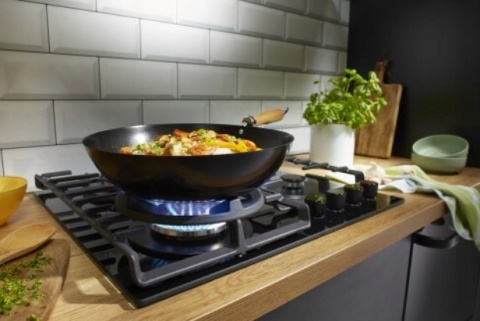 Płyta do zabudowy Gorenje GTW642SYW 60cm Białe Szkło WOK Ruszt Żeliwny