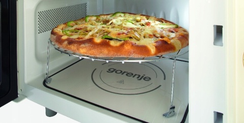 Kuchenka mikrofalowa wolnostojąca Gorenje MO4250CLB Retro Czarna