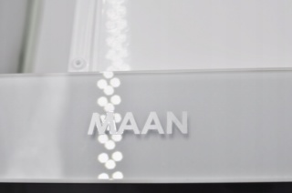 Okap kuchenny teleskopowy Maan Corona 60 Biały Szkło Dotykowy Podszafkowy