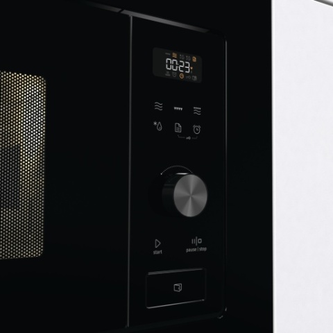 Kuchenka mikrofalowa Gorenje BM201AG1BG 20l 800W 60cm Czarna