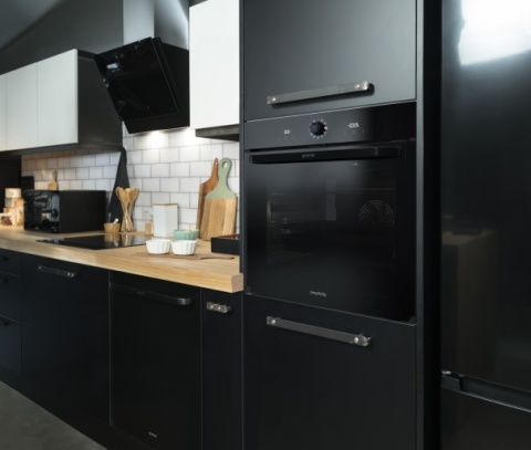 Piekarnik elektryczny Gorenje BOS6737SYB 77l 60cm Czarna szyba